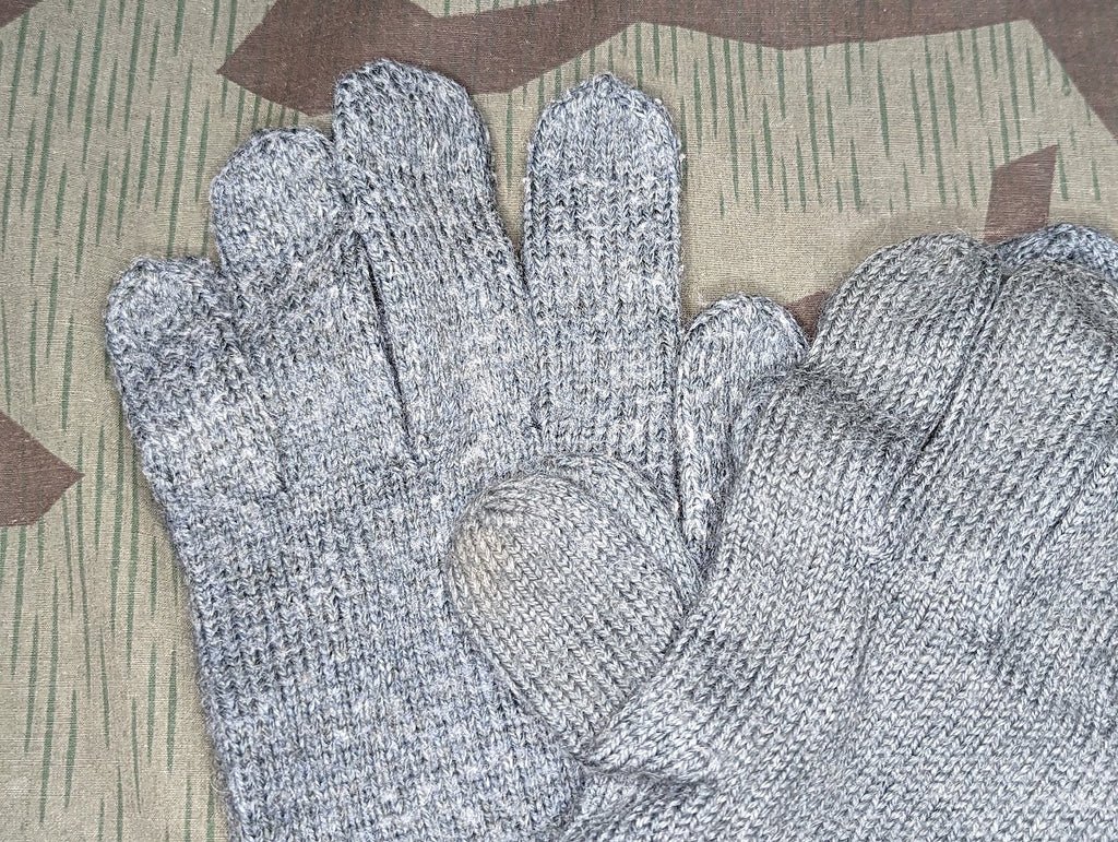 Gray Wool Gloves Economy German Reenactment Gloves — image 5