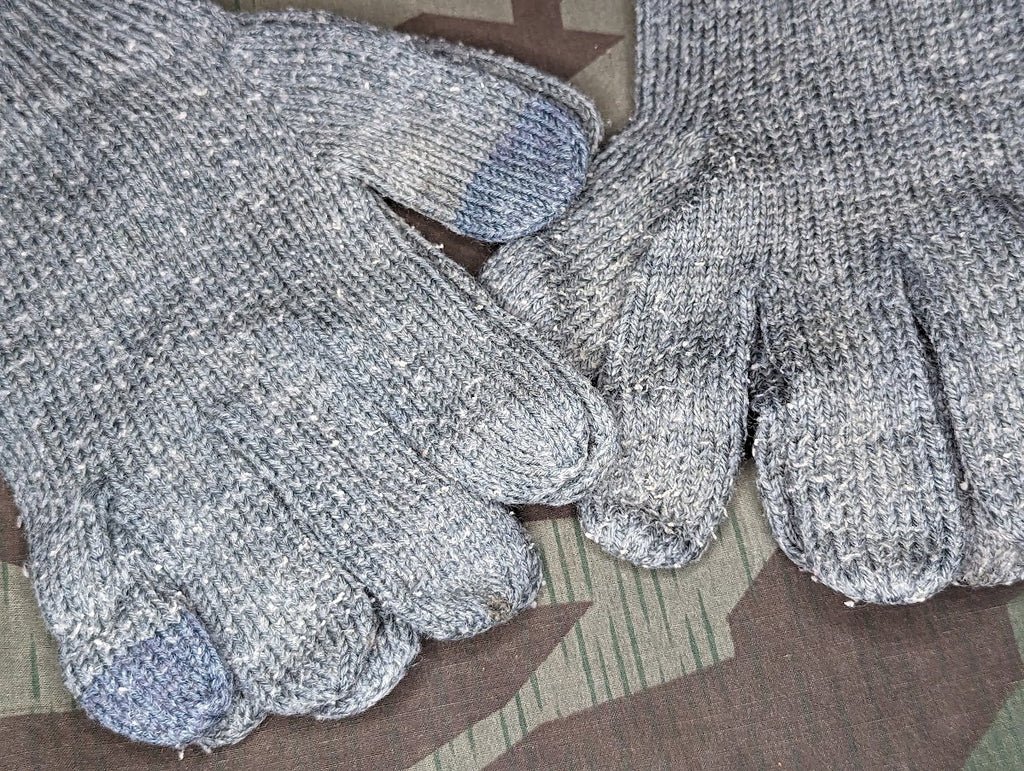 Gray Wool Gloves Economy German Reenactment Gloves — image 9