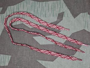 Red Pattern Shoelaces 40cm 16in.