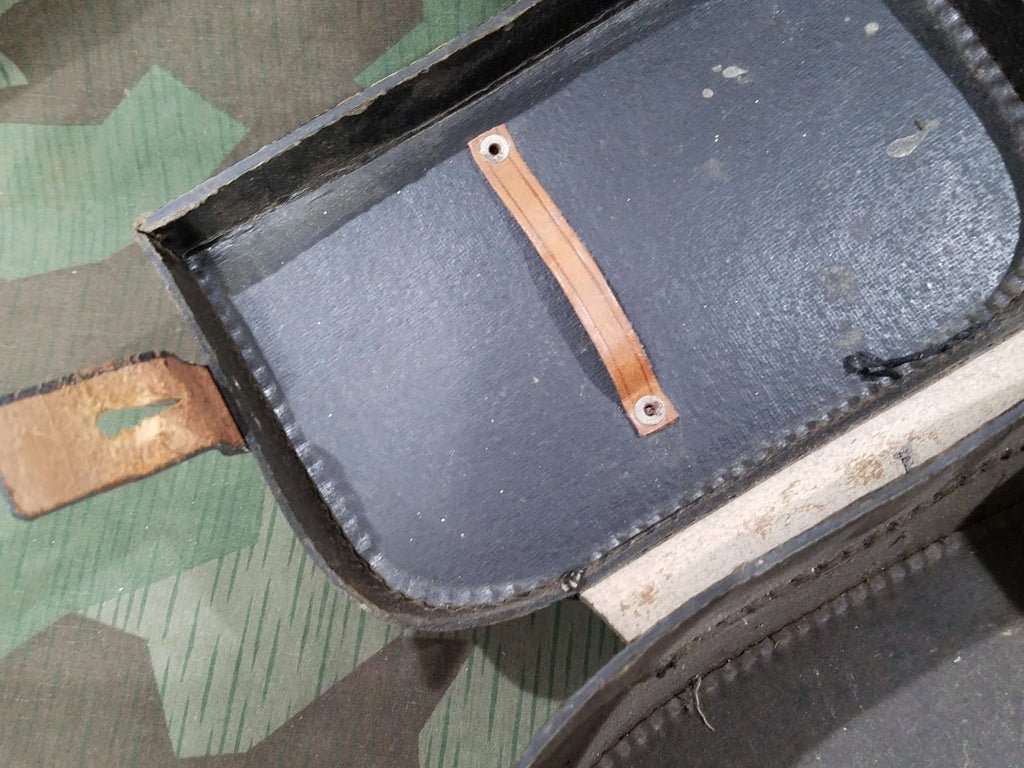 Pressstoff Medical Pouch (AS-IS) — image 8