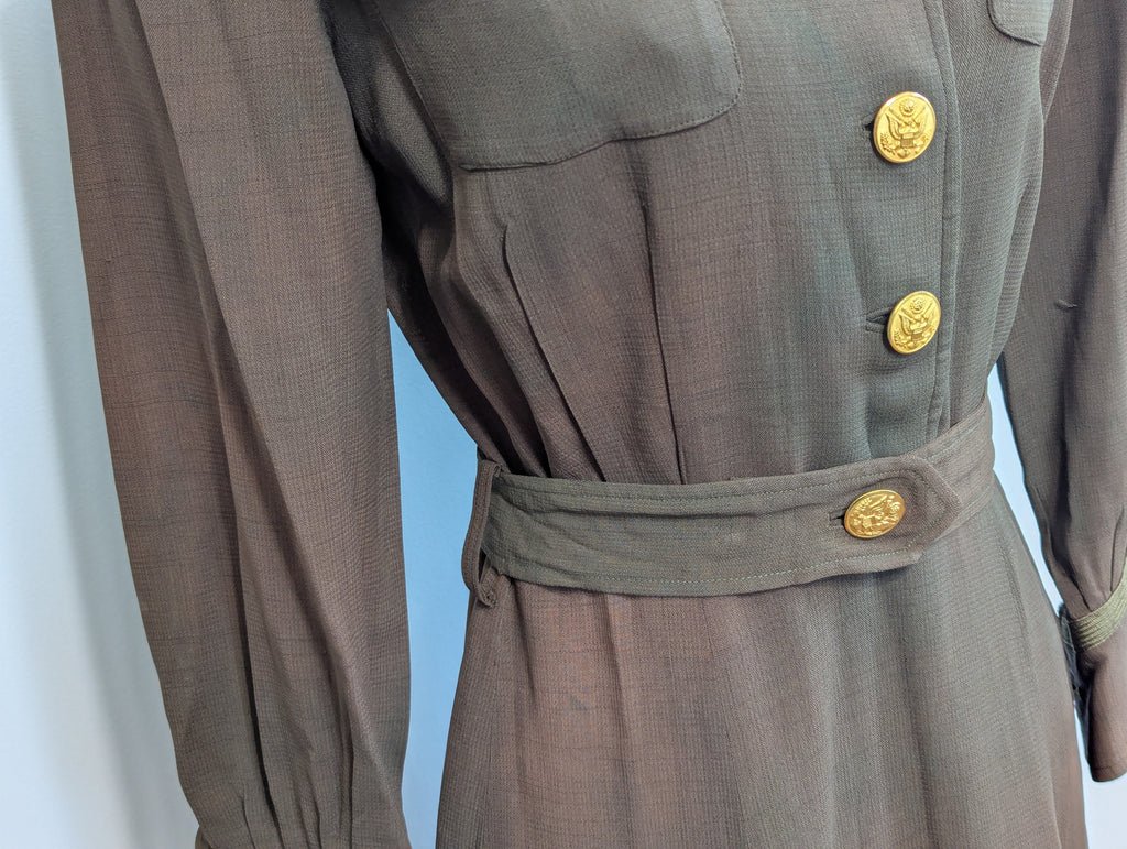 OD Nurse Off Duty Dress(B-36' W-25' H-34') — image 3