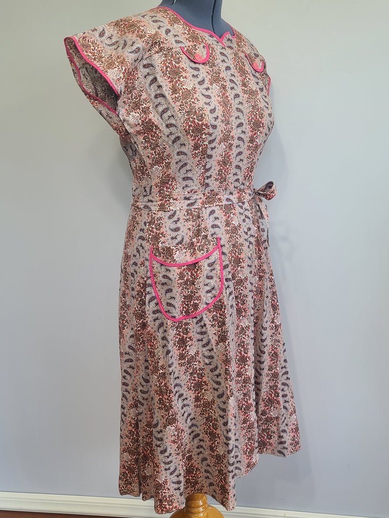 Pink and Brown Paisley Flower Print Wrap Dress(B-44' W-35' H-46') — image 5