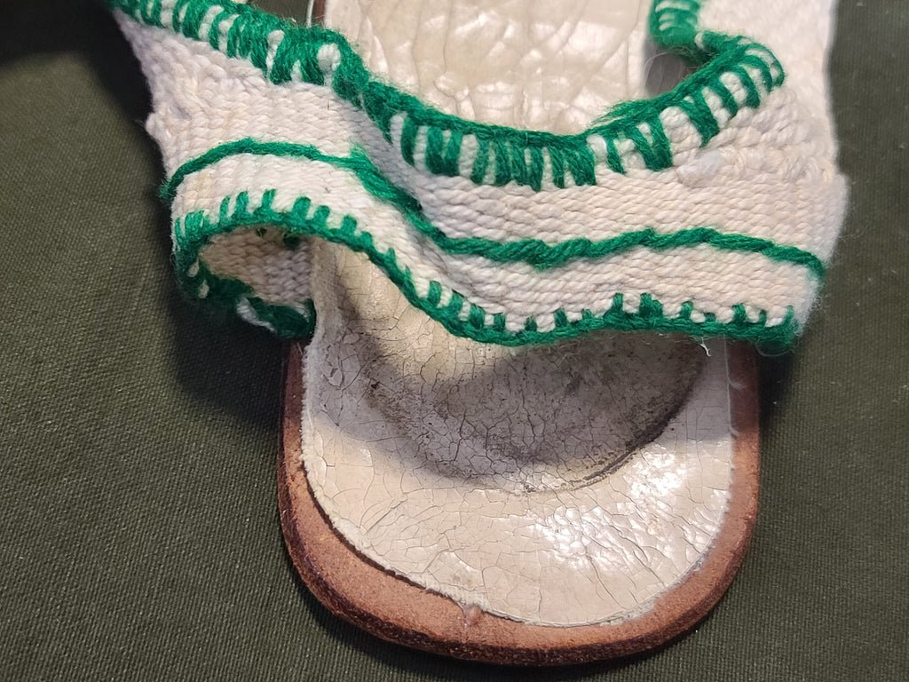 Manufacturas Cabrera Peep Toe Knit Sandals Venezuela — image 5