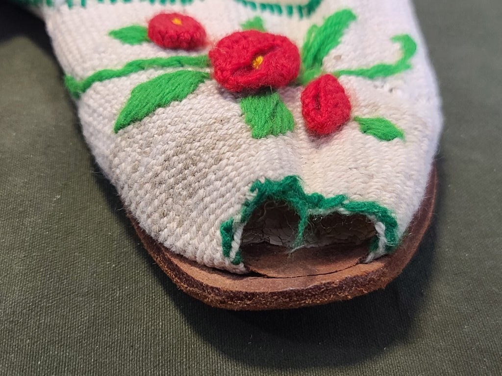 Manufacturas Cabrera Peep Toe Knit Sandals Venezuela — image 7