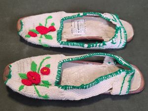 Manufacturas Cabrera Peep Toe Knit Sandals Venezuela