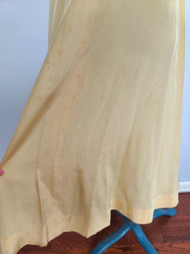 Yellow Dress with Cute Accents AS-IS(B-40' W-26' H-40') — image 17