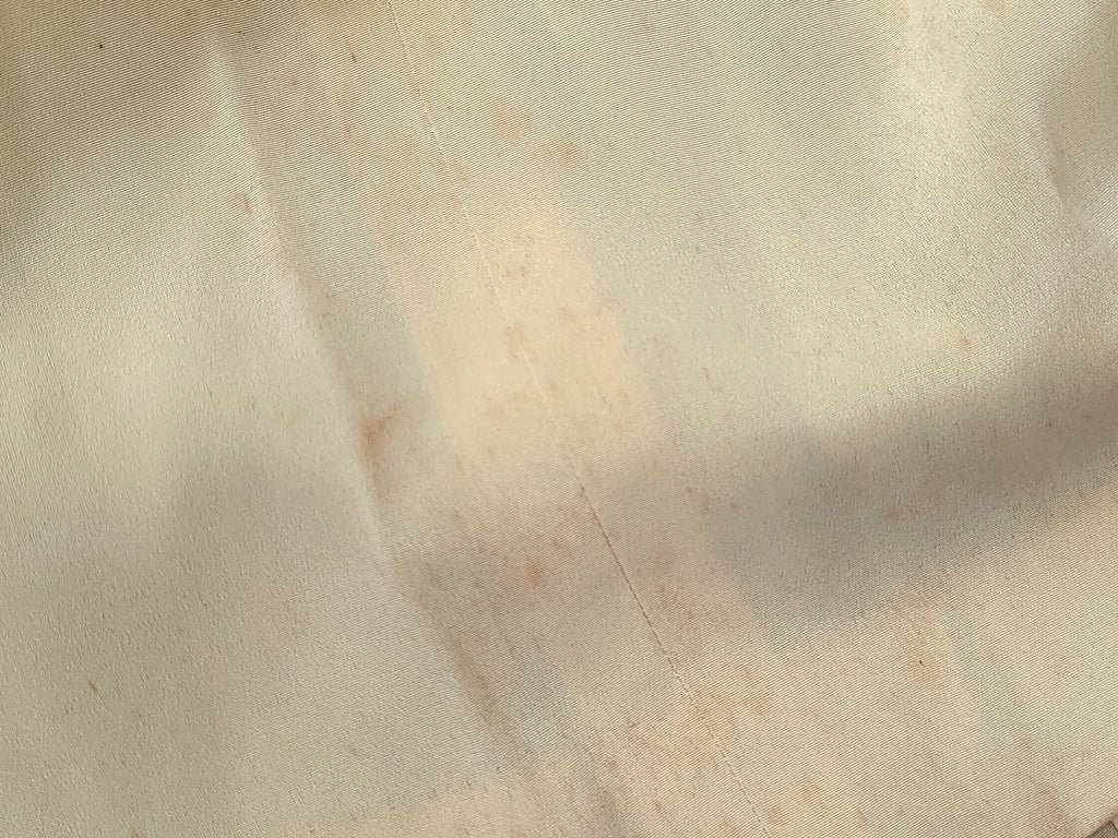 Yellow Dress with Cute Accents AS-IS(B-40' W-26' H-40') — image 32