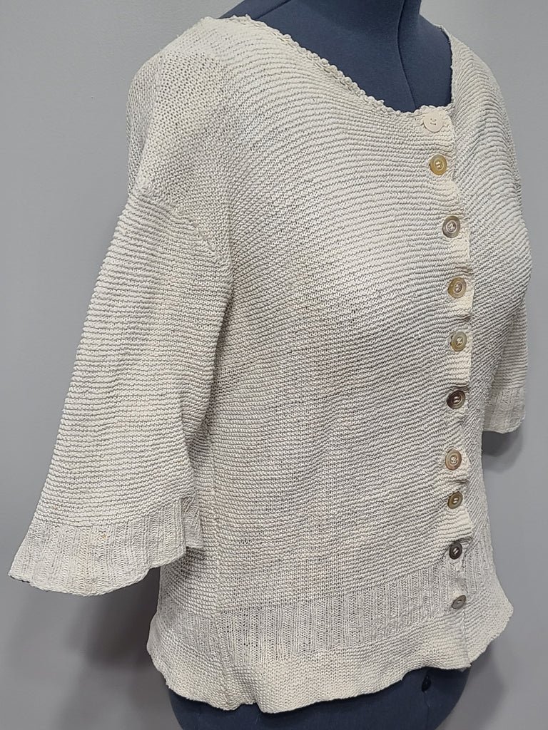 German Off-White Short Sleeve Sweater(B-44' W-38') — image 4