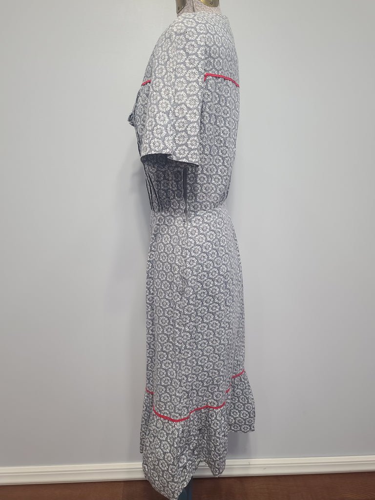 Blue Gray Print Dress with Red Trim(B-36' W-27' H-35') — image 4