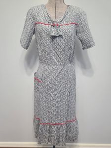 Blue Gray Print Dress with Red Trim(B-36' W-27' H-35')