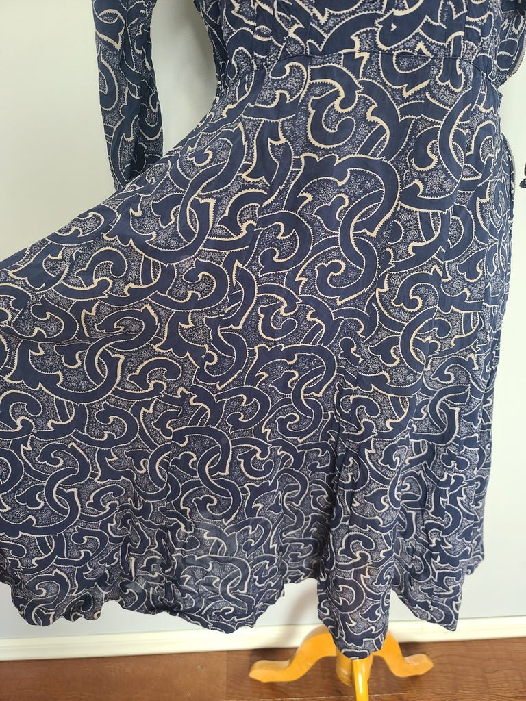 German Print Dress DRP Zipper Handmade(B-37' W-29.5' H-43') — image 10