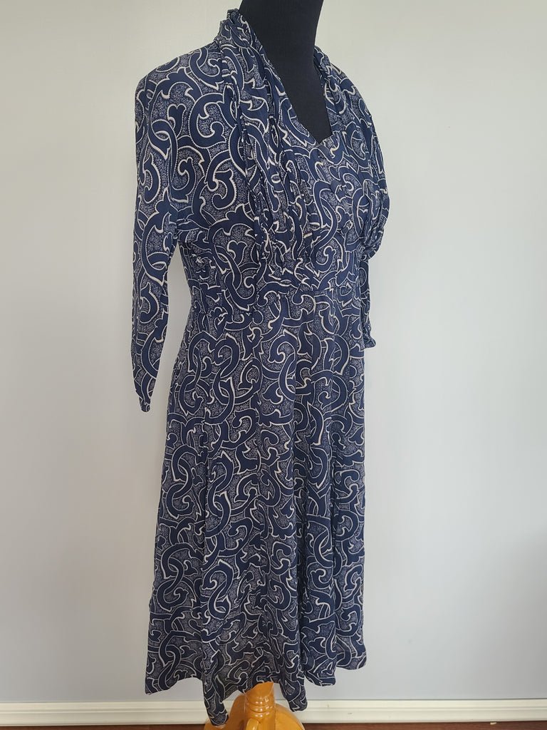 German Print Dress DRP Zipper Handmade(B-37' W-29.5' H-43') — image 3