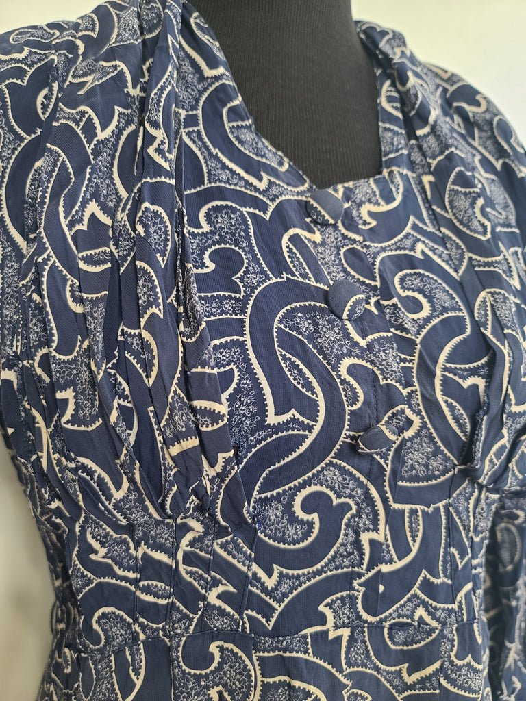 German Print Dress DRP Zipper Handmade(B-37' W-29.5' H-43') — image 6