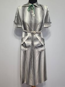 Black and White Stripe Dress(B-35' W-29' H-37')