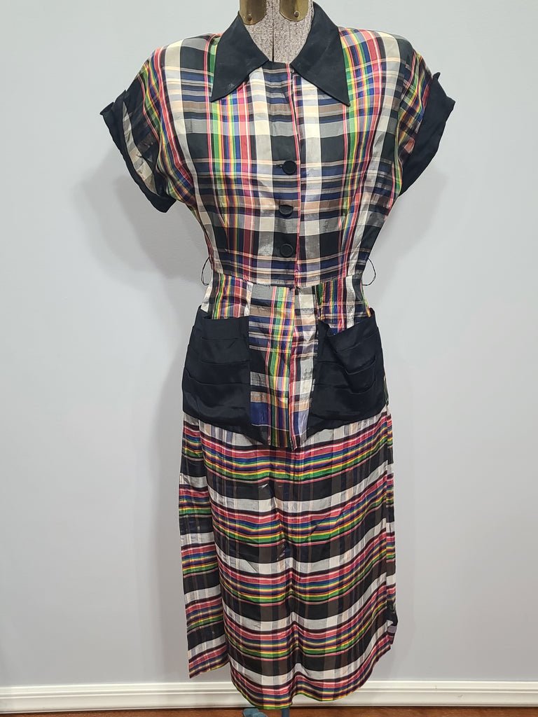 Colorful Plaid Skirt Suit(B-35' W-25' H-35') — image 16