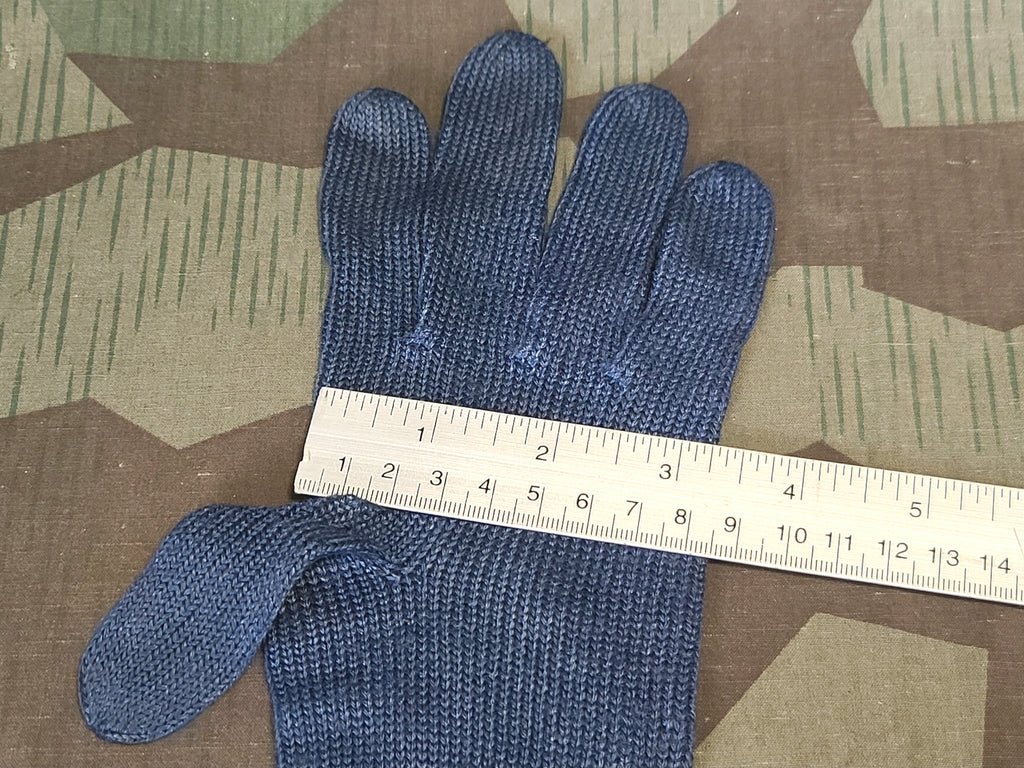 German Flower Winter Gloves — image 7