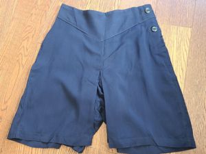 British WRNS PT Shorts Size 3 (27' waist)