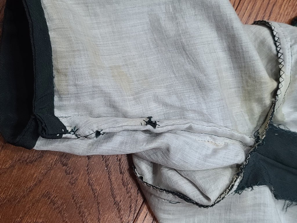 German Green Dress 'Make do and Mend'(B-33' W-29' H-35') — image 29