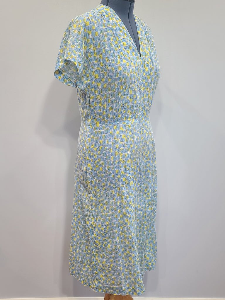 Blue and Yellow Print Dress(B-41' W-34' H-41') — image 4