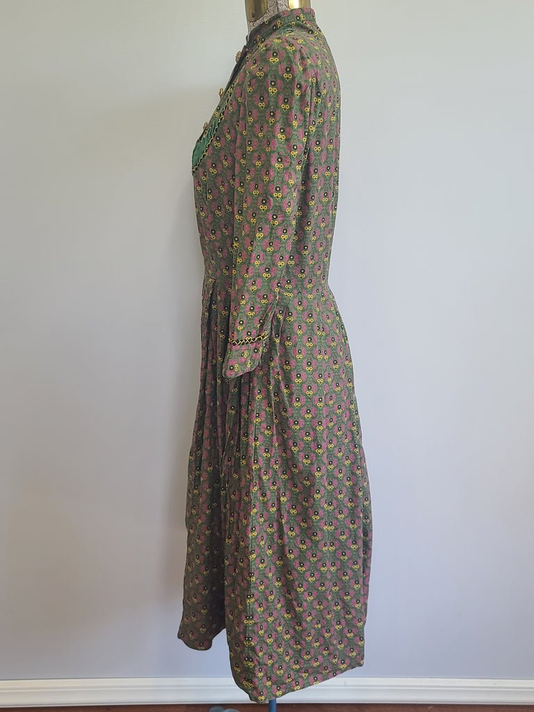 German Print Dirndl Dress(B-34' W-27.5' H-42') — image 2