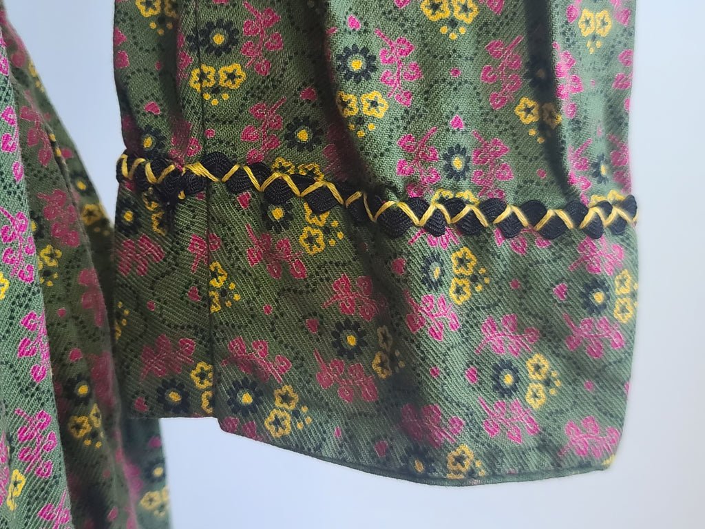 German Print Dirndl Dress(B-34' W-27.5' H-42') — image 6