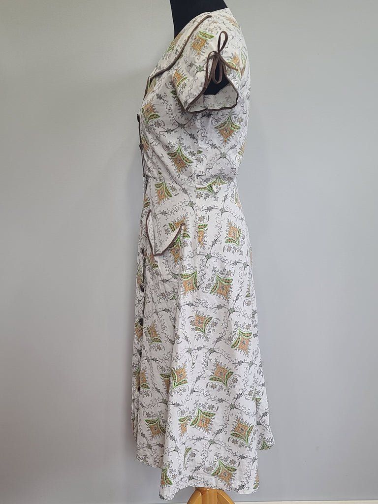 Abstract Flower Print Button Down Dress(B-36' W-28.5' H-37') — image 2