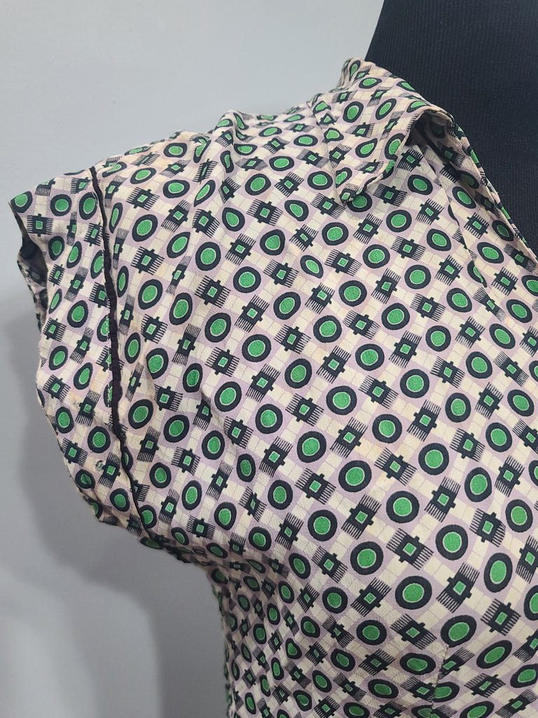 Green Print Dress (as-is)(B-33' W-27' H-37') — image 11