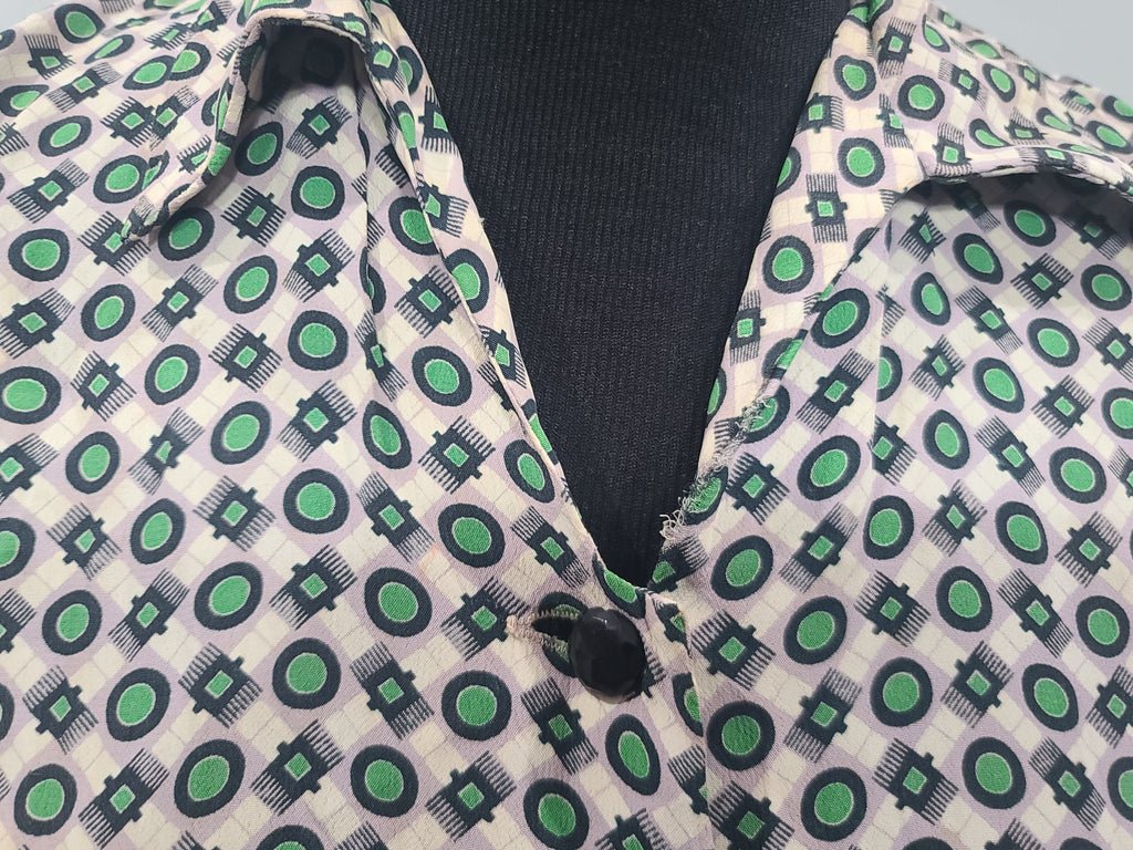 Green Print Dress (as-is)(B-33' W-27' H-37') — image 6