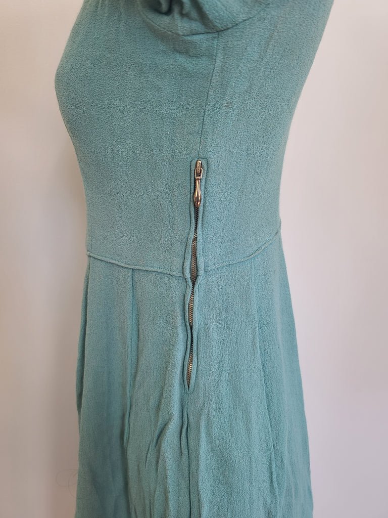 German Rayon Teal Dress(B-31.5' W-25' H-38') — image 19