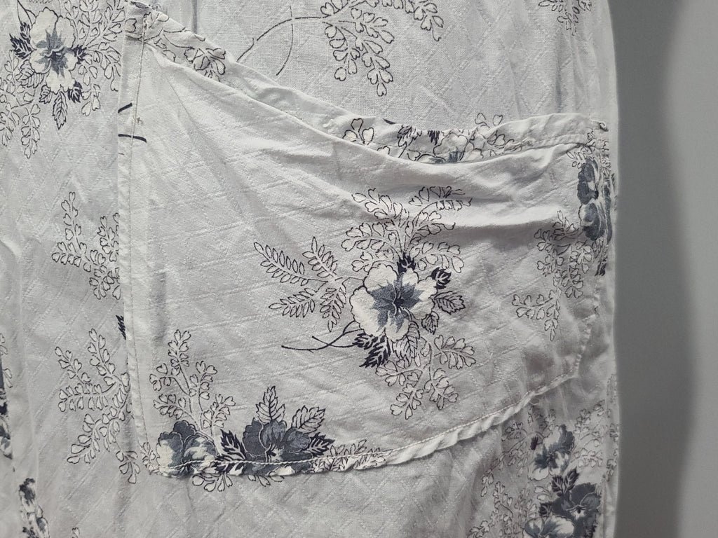 Flower Print Light Blue Dress(B-40' W-35' H-43') — image 9