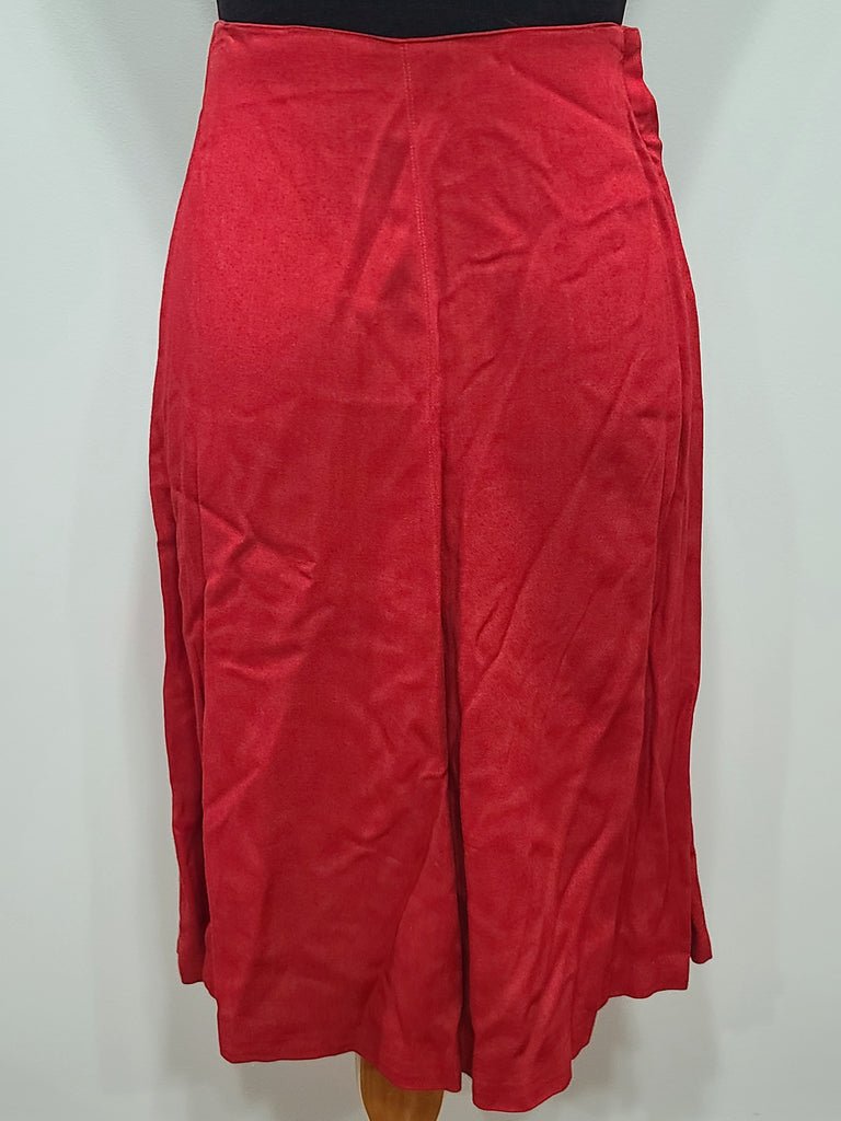 Red Skirt Suit(B-35' W-25.75' H-36') — image 18