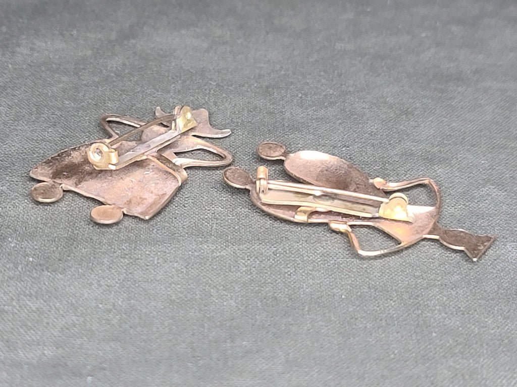 Dancing Man and Woman Pin Set — image 4