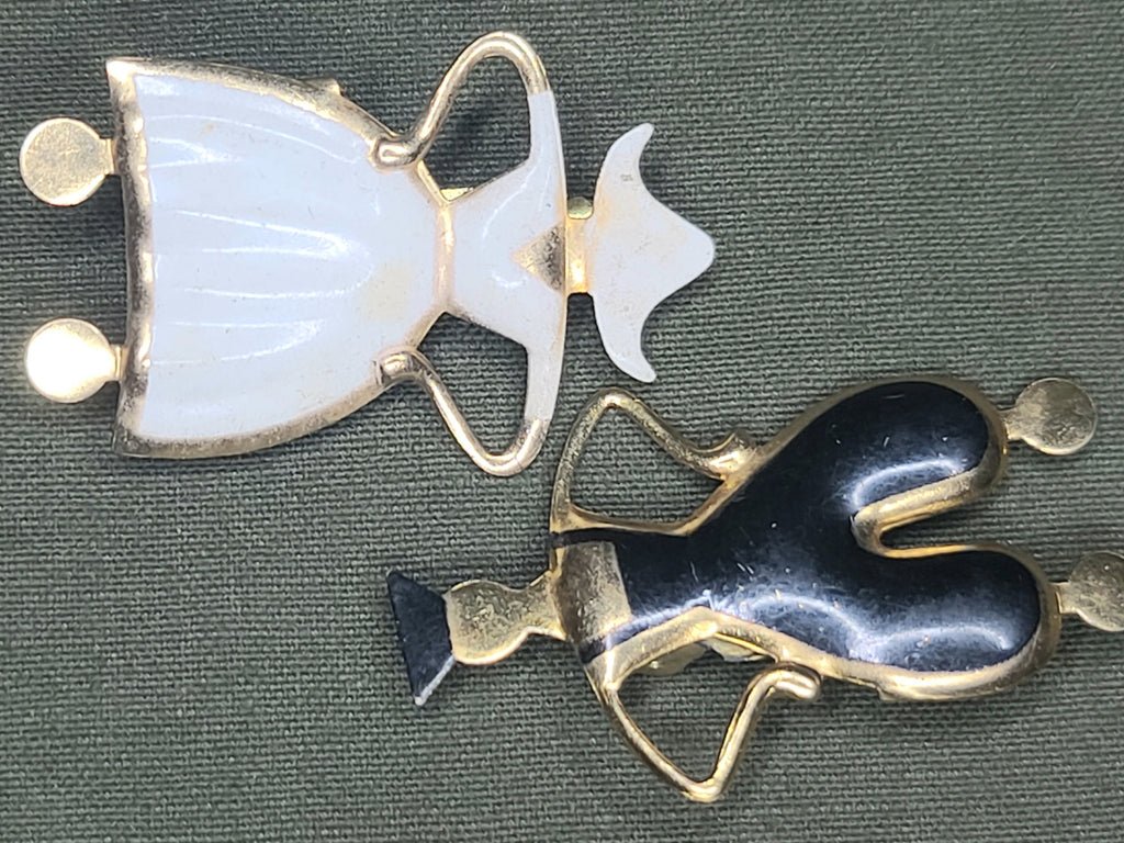 Dancing Man and Woman Pin Set — image 5