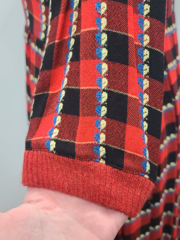 German Red and Black Plaid Dress with Heart Designs(B-38' W-32' H-48') — image 11