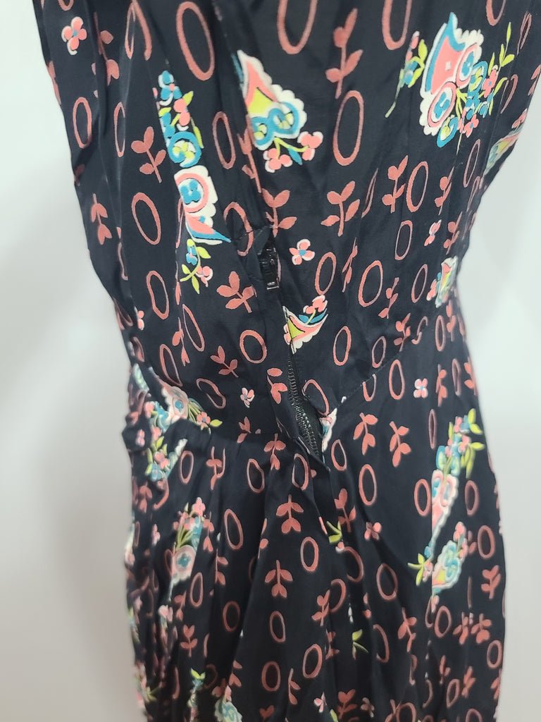 Flower and Leaf Print Cold Rayon Dress(B-36' W-28' H-37') — image 15