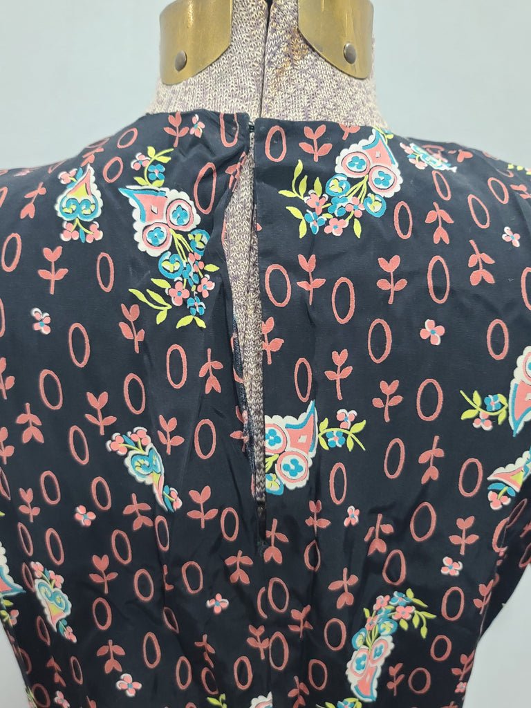 Flower and Leaf Print Cold Rayon Dress(B-36' W-28' H-37') — image 16