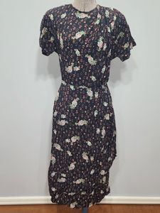 Flower and Leaf Print Cold Rayon Dress(B-36' W-28' H-37')