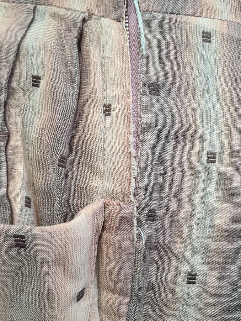 Brown Tan Stripe Dress(B-38' W-28' H-40') — image 10