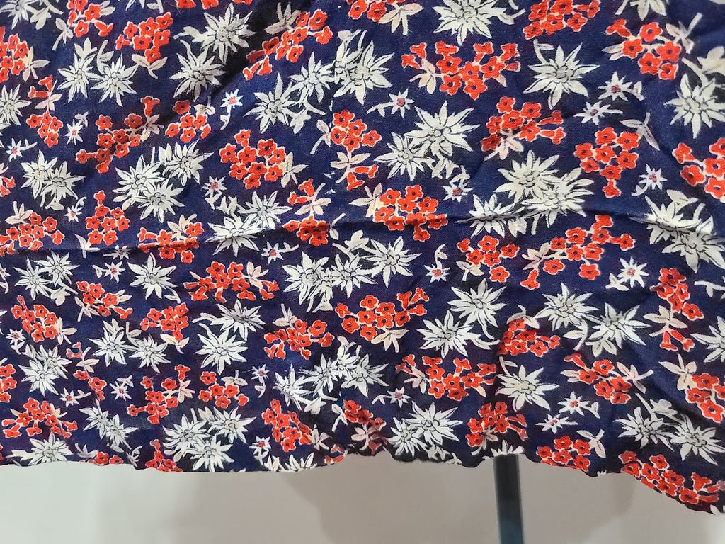 German Edelweiss Print Dress(B-35' W- 27.5') — image 15