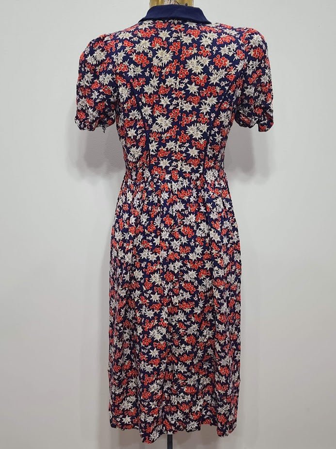 German Edelweiss Print Dress(B-35' W- 27.5') — image 3