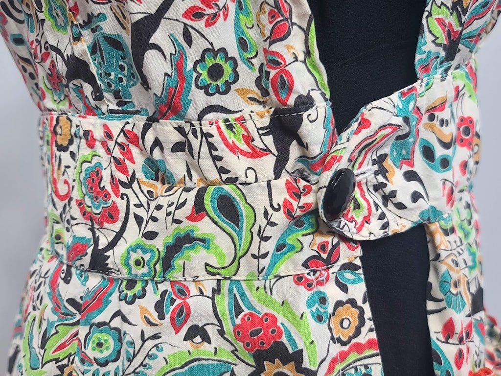 Black Dress with Novelty Print Apron(B-36' W-30' H-35.5') — image 12