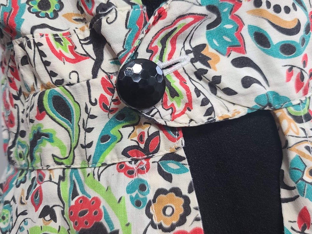 Black Dress with Novelty Print Apron(B-36' W-30' H-35.5') — image 13