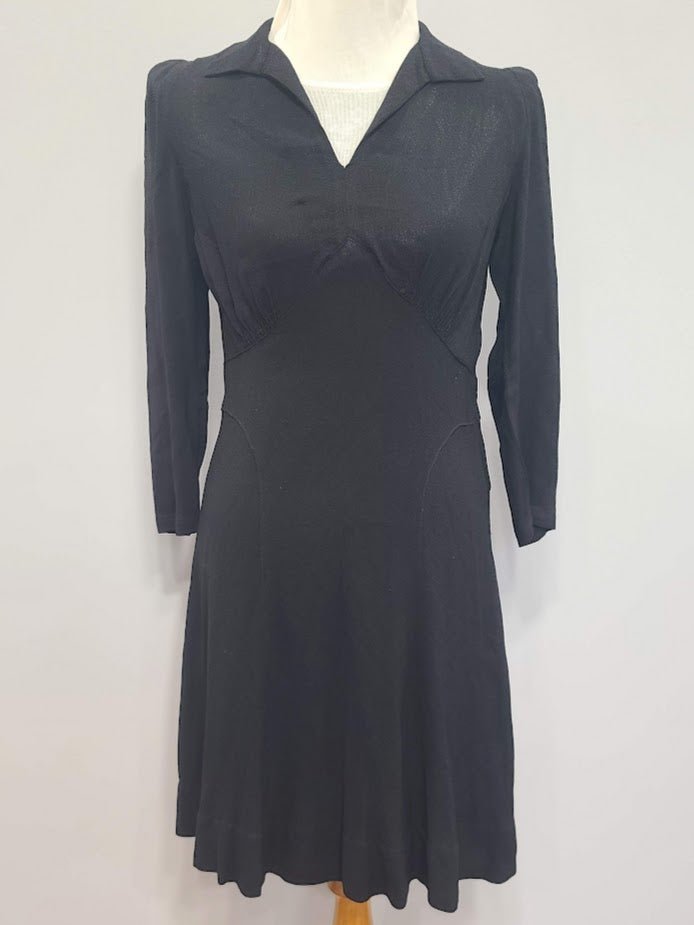 Black Dress with Novelty Print Apron(B-36' W-30' H-35.5') — image 17