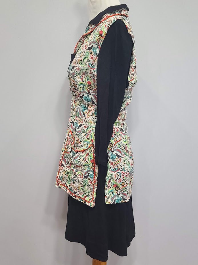 Black Dress with Novelty Print Apron(B-36' W-30' H-35.5') — image 2