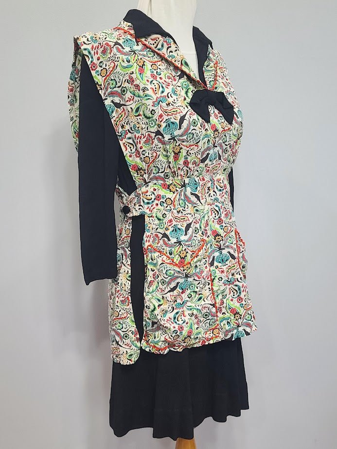 Black Dress with Novelty Print Apron(B-36' W-30' H-35.5') — image 4