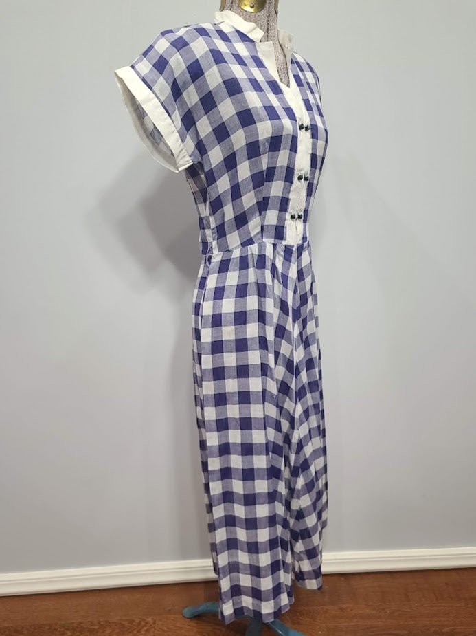 Blue and White Plaid Dress(B-36' W-27' H-39') — image 19