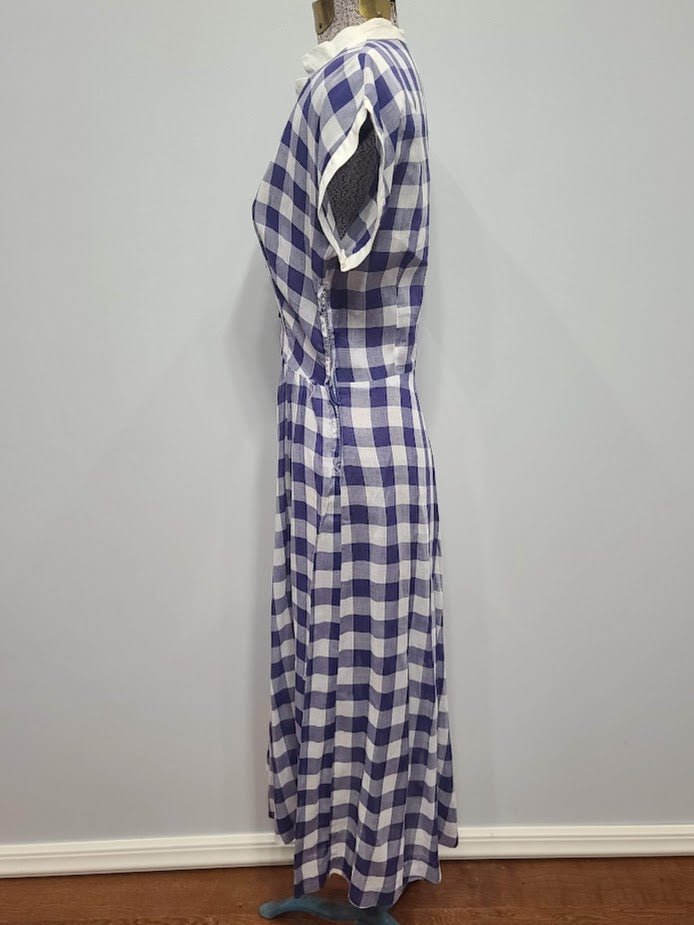 Blue and White Plaid Dress(B-36' W-27' H-39') — image 2