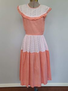 Pink and White Eyelet Dress(B-34' W-24' H-40')