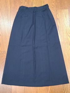 WAVES Skirt Size 14(27' Waist)