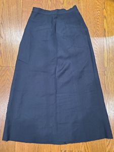 WAVES Skirt Size 8(23.5'-24' Waist)